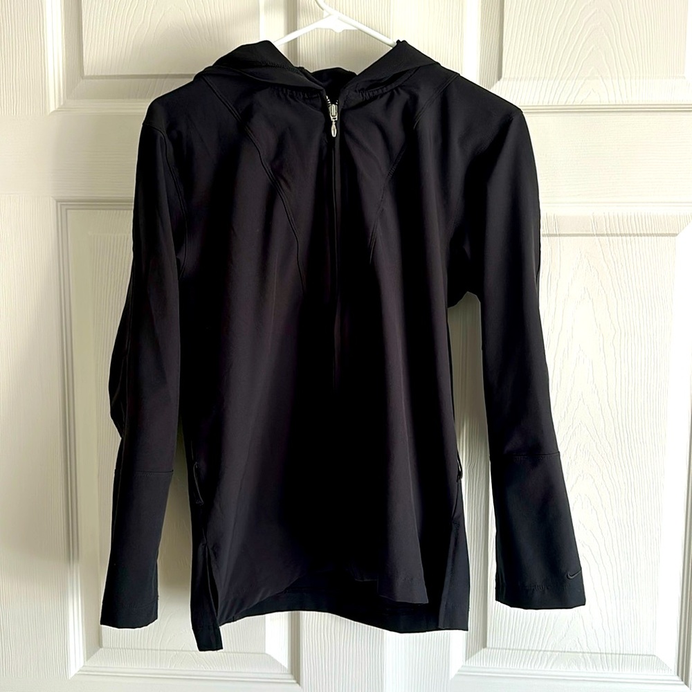 Nike Lightweight Dri Fit Jacket